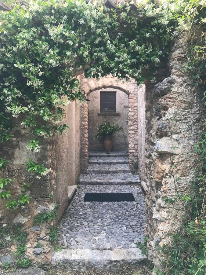 Agriturismo Colloreto Morano Calabro Bagian luar foto